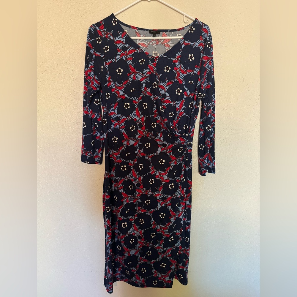 Talbots Pullover Sheath Dress M Blue Flowers White & Red Accents